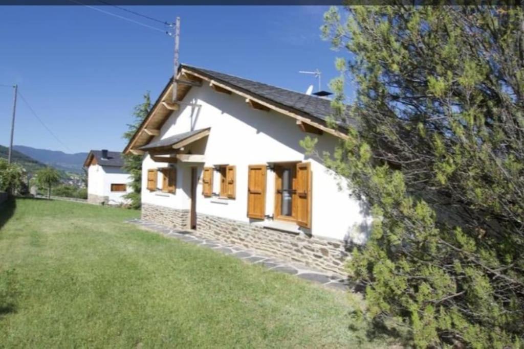 Casa L'Avet. El Vilar D'Urtx Escardacs ภายนอก รูปภาพ