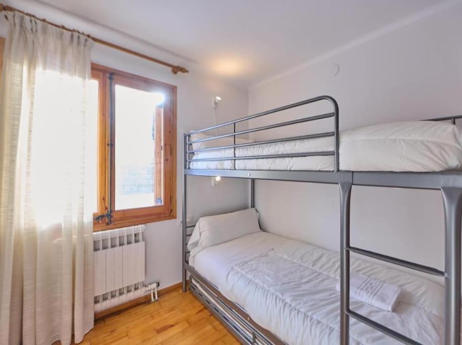 Casa L'Avet. El Vilar D'Urtx Escardacs ภายนอก รูปภาพ