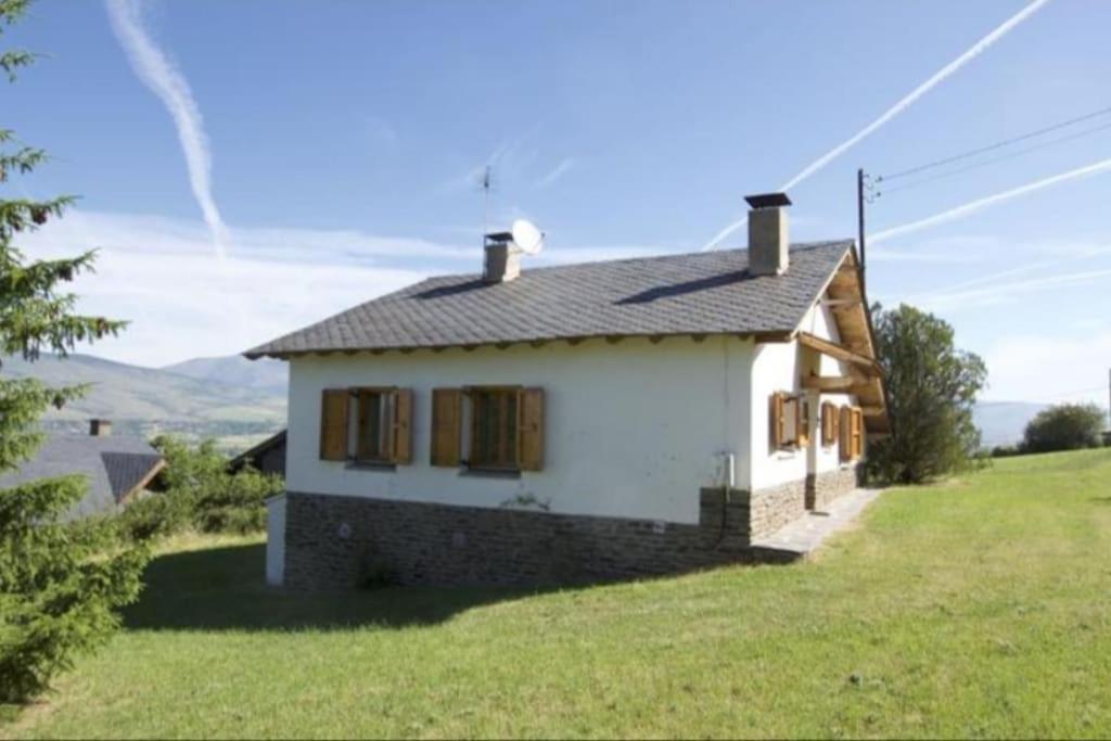 Casa L'Avet. El Vilar D'Urtx Escardacs ภายนอก รูปภาพ